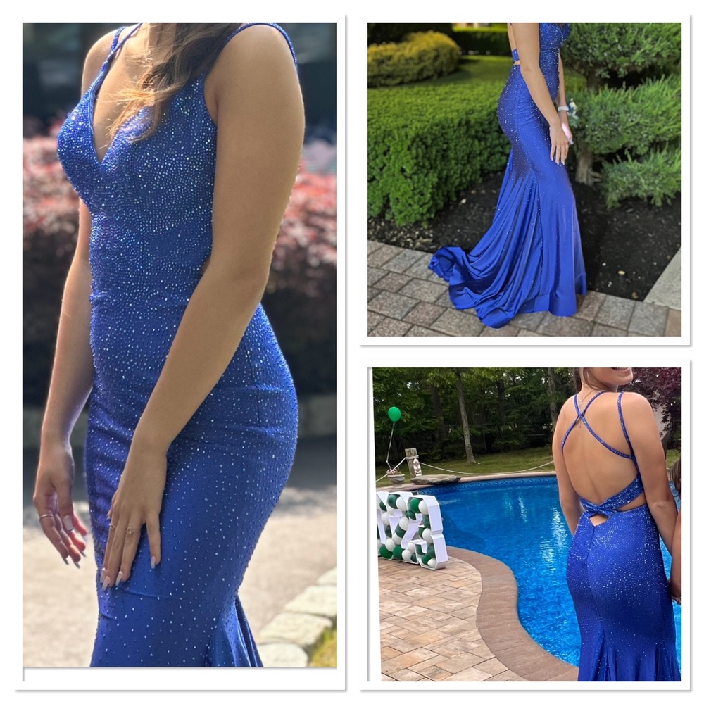 No alterations on length. My daughter is 5’8. The straps were taken in a bit.